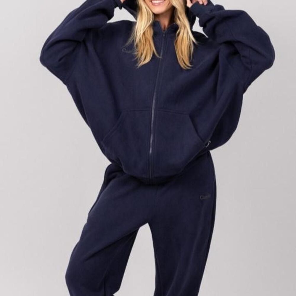NWT COMFRT CLOUD Zip Hoodie Navy blue in a size XL